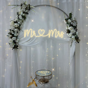 Mr & Mrs